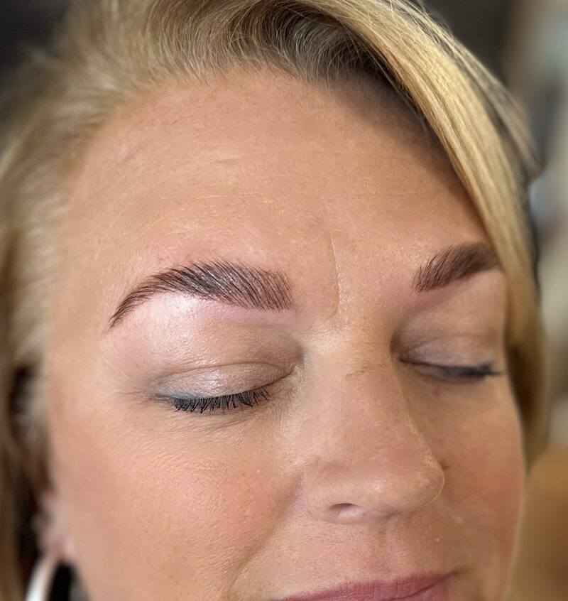Brow lamination close-up